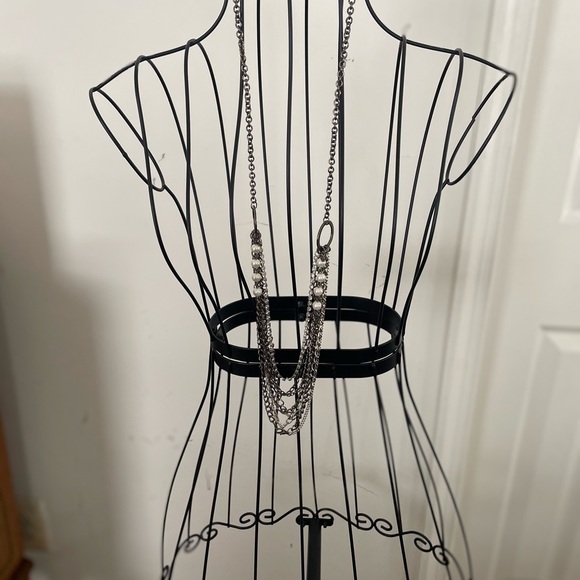 Express multi layered necklace - Picture 2 of 2